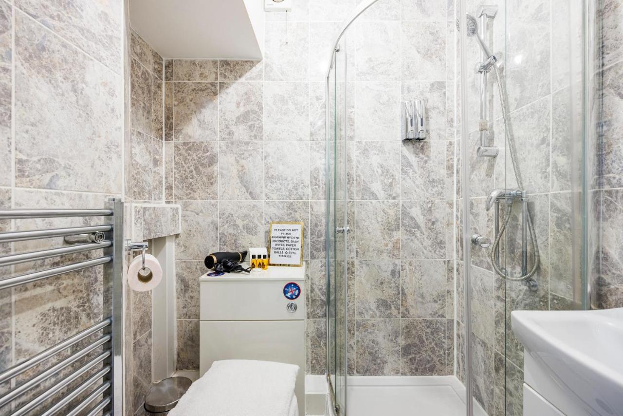 2 Bed Londres