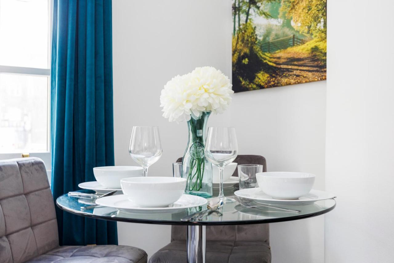 2 Bed Apartamento *